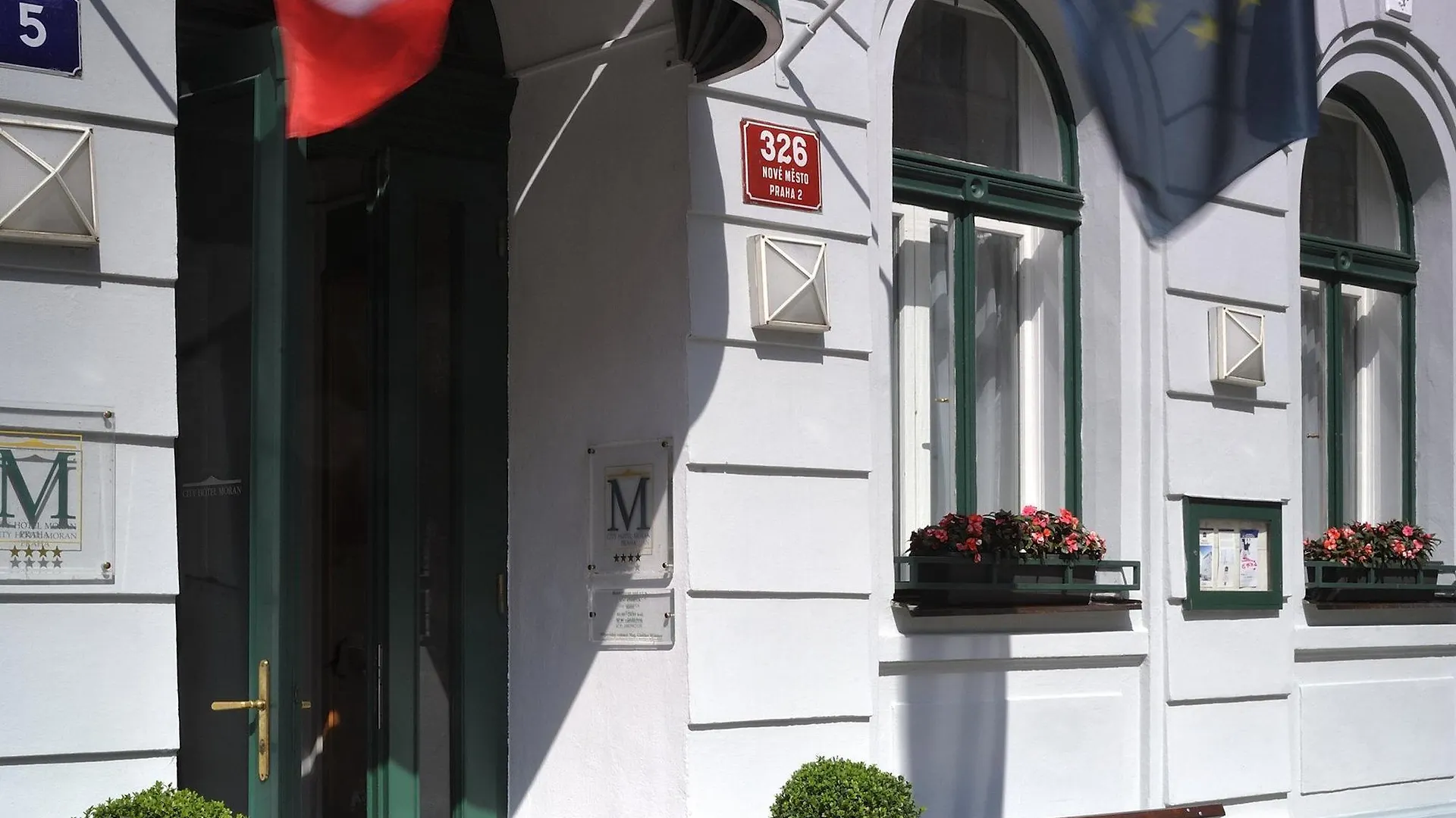 Best Western Hotel Moran Praha 4*,