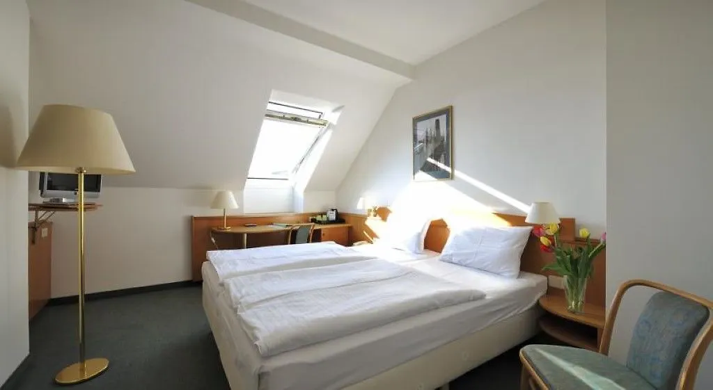 Best Western Hotel Moran Praha 4*,  Česká republika